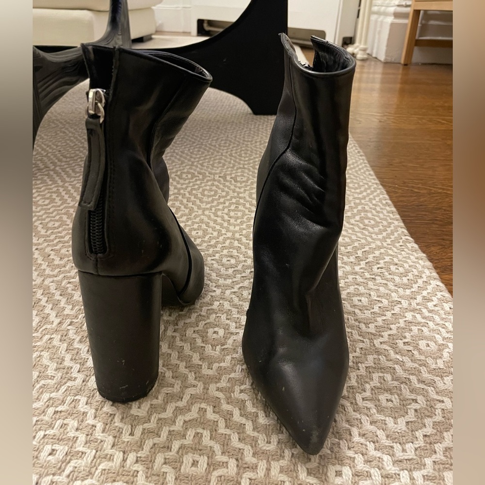 Steve Madden black leather booties